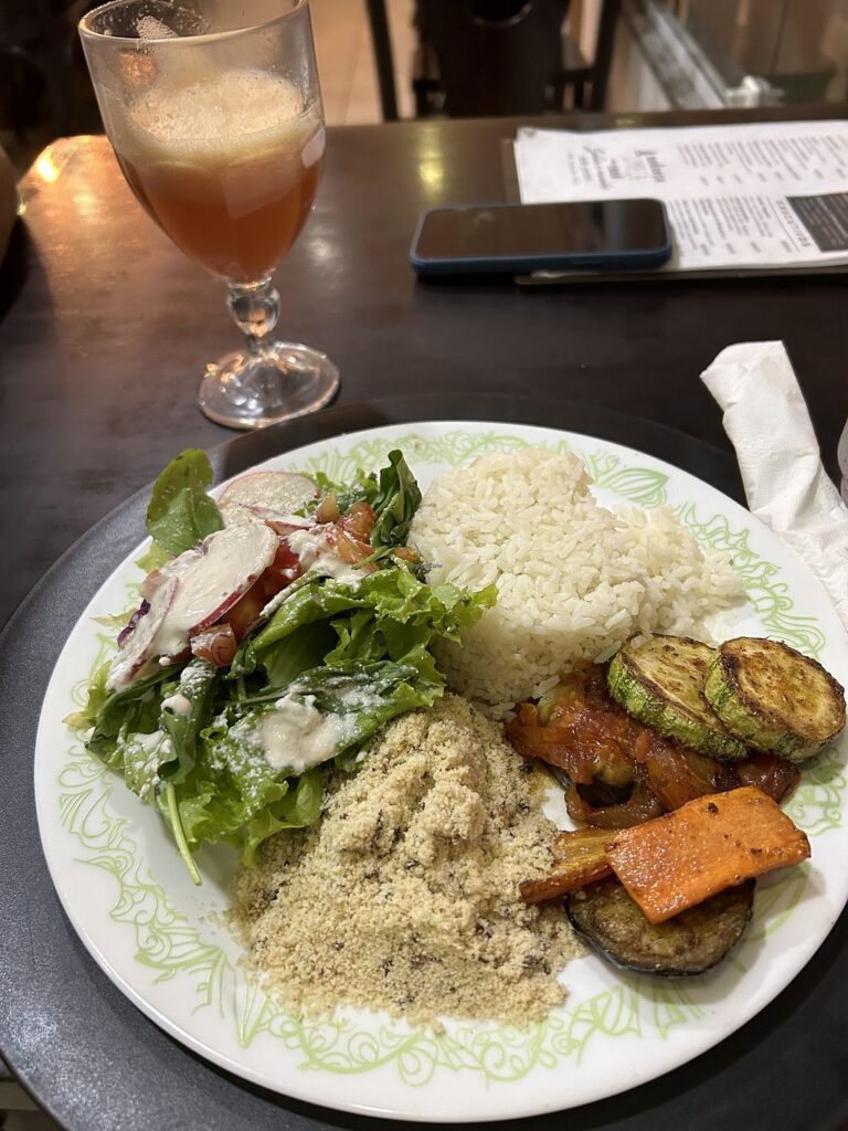 Bistro vegano 1 1 1 768x1024