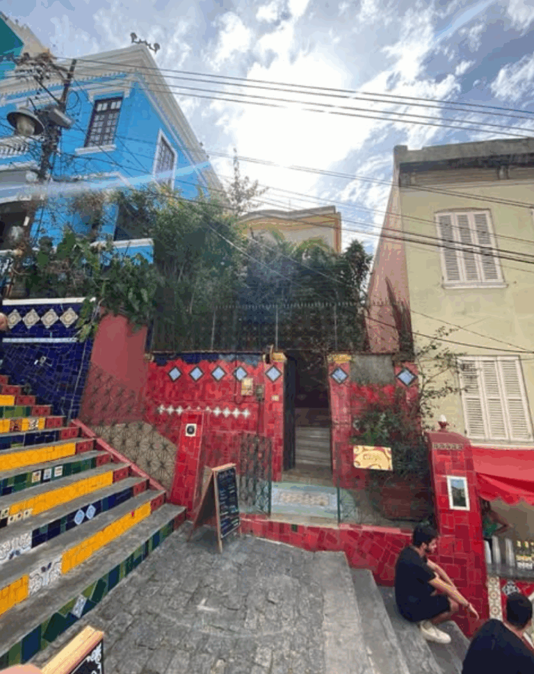 Hojetemcurry9 768x970