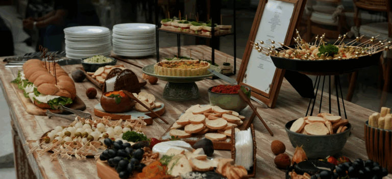 Banana Buffet 3 768x351