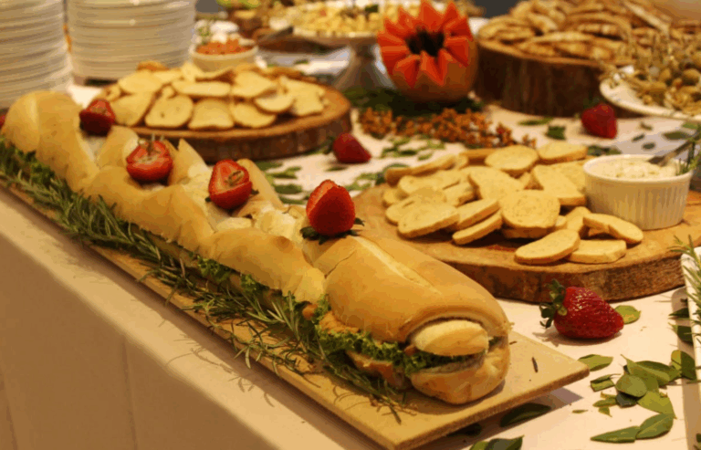 Banana Buffet 5 768x493